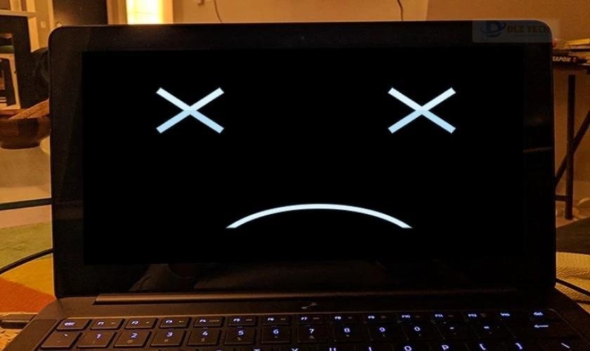 Lỗi màn hình laptop bật tối đen, không lên