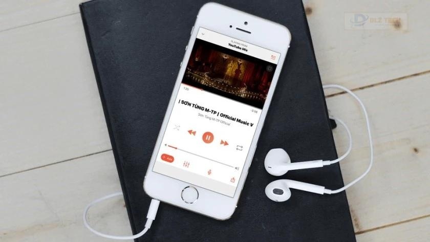 Ứng dụng nghe nhạc Youtube tắt màn hình là gì?