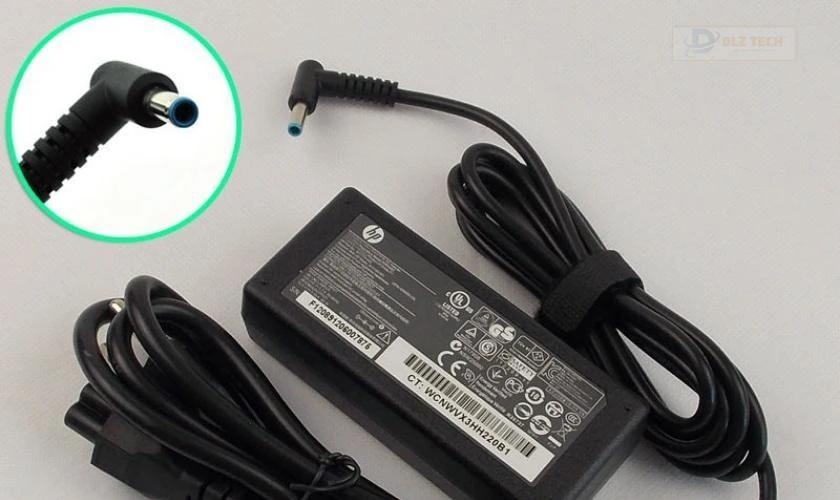 Dùng sạc laptop khác hãng có sao không?