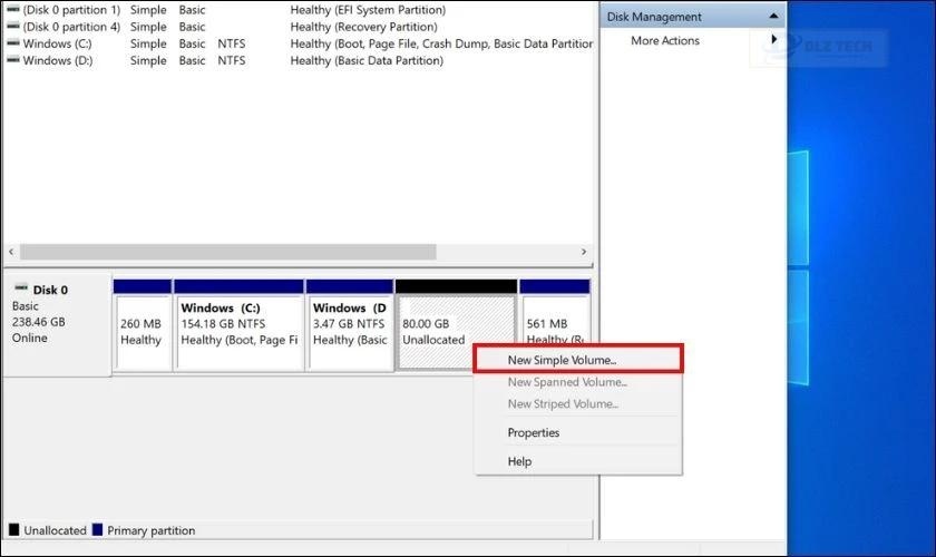 Nhấn chuột phải vào phân vùng vừa cắt và chọn New Simple Volume