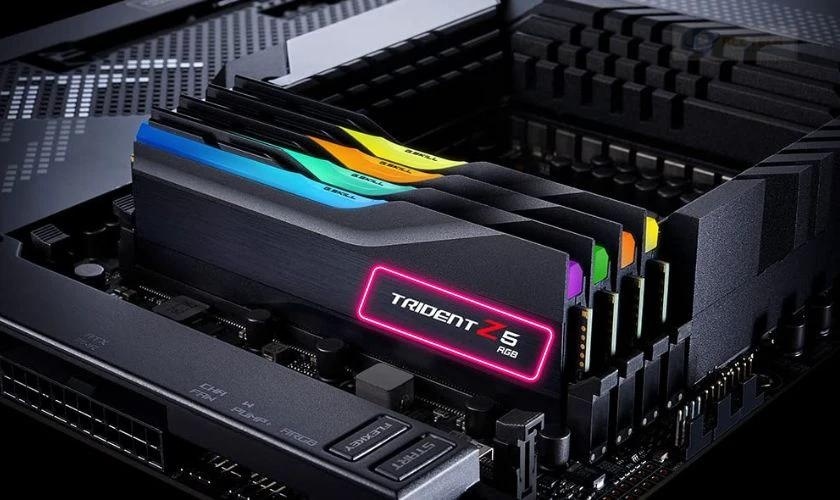 Trident Z RGB sáng tạo, ấn tượng với điểm nhấn là dải màu RGB tùy chỉnh qua BIOS MODE
