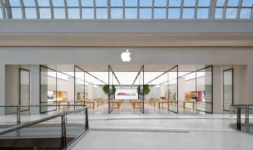 Macbook bị móp có sử dụng tiếp được không?