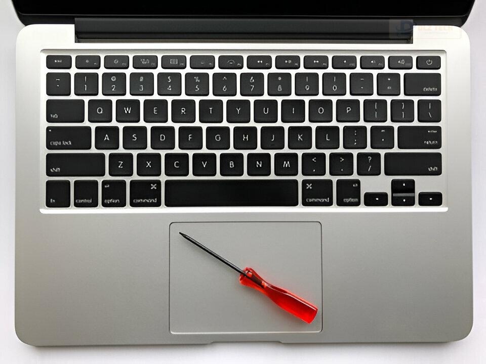 Địa chỉ sửa màn hình MacBook bị đen sau khi sleep