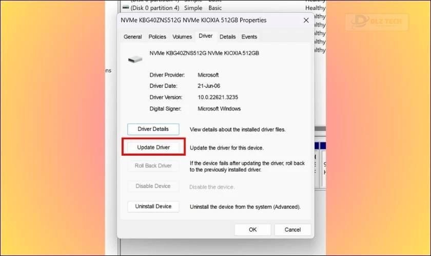 Tiếp đó chọn Search automatically for drivers