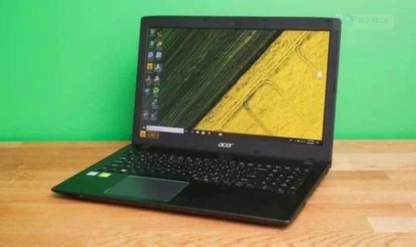 Laptop có ổ đĩa CD Acer Aspire E 15