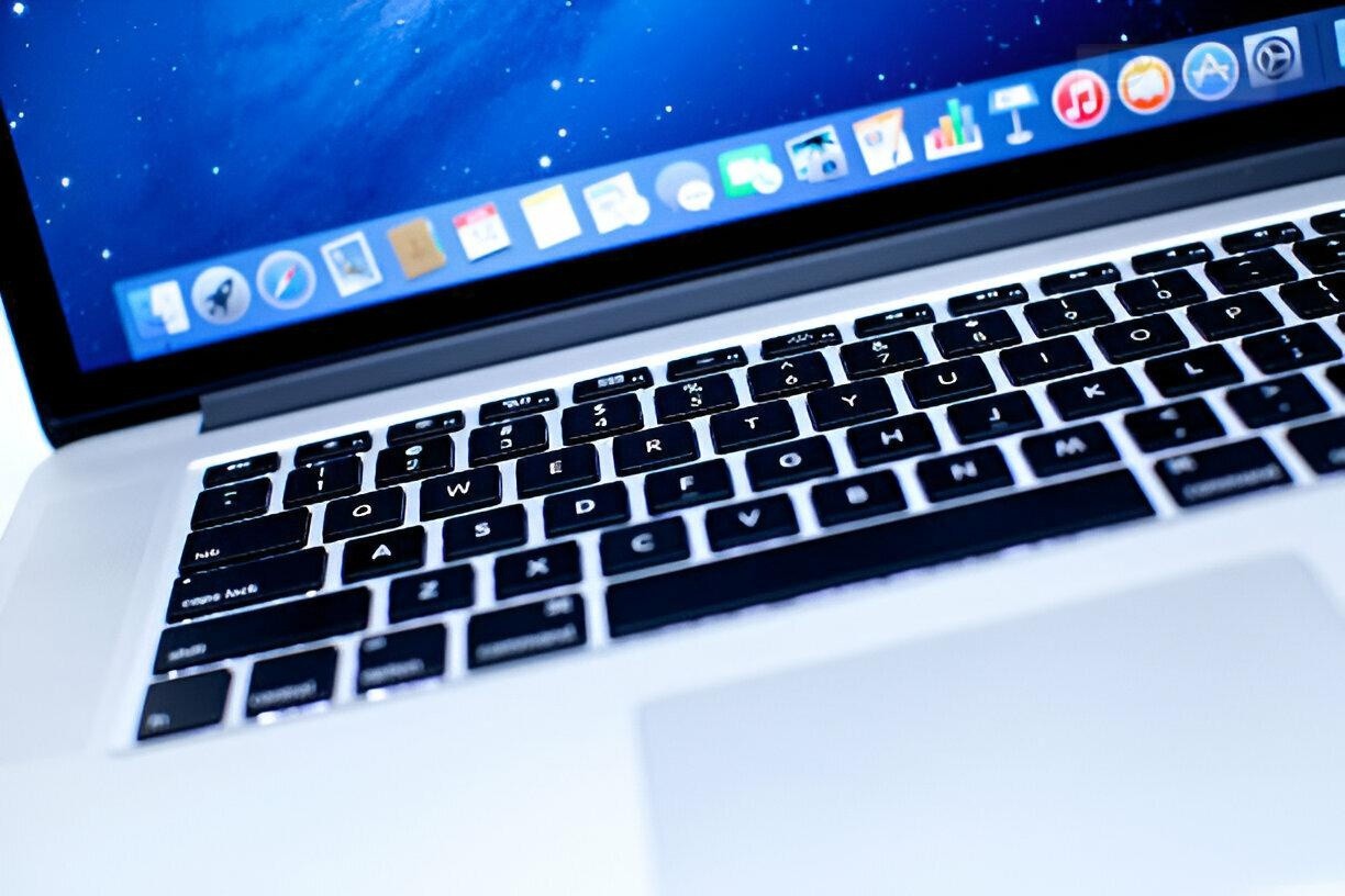 Dlz Tech là địa chỉ thay bàn phím laptop uy tín, giá tốt