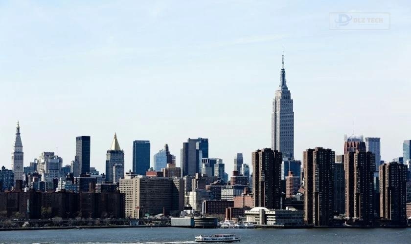 Thành phố ngập tràn ánh nắng