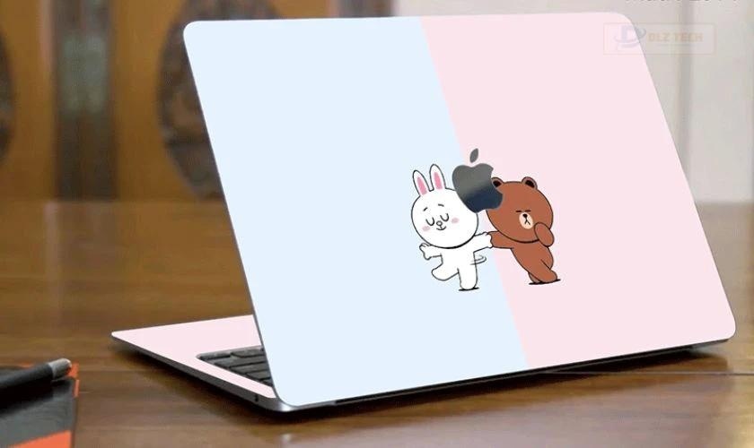 Nên có những lưu ý gì khi dán skin laptop?