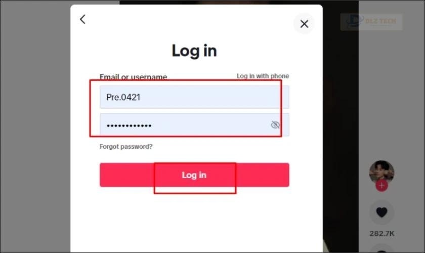 Mở TikTok và đăng nhập vào tài khoản