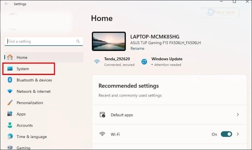 Mở Settings bằng tổ hợp Windows + I, chọn System