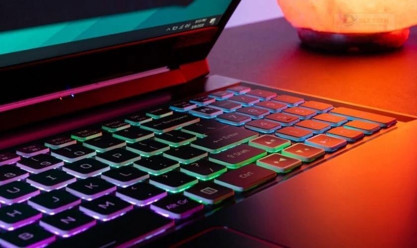 Cách sử dụng Nitro Sense để đổi màu bàn phím cho laptop Acer