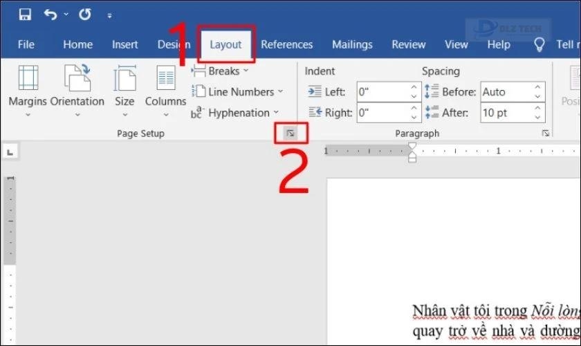 Mở tài liệu Word và chọn tab Layout