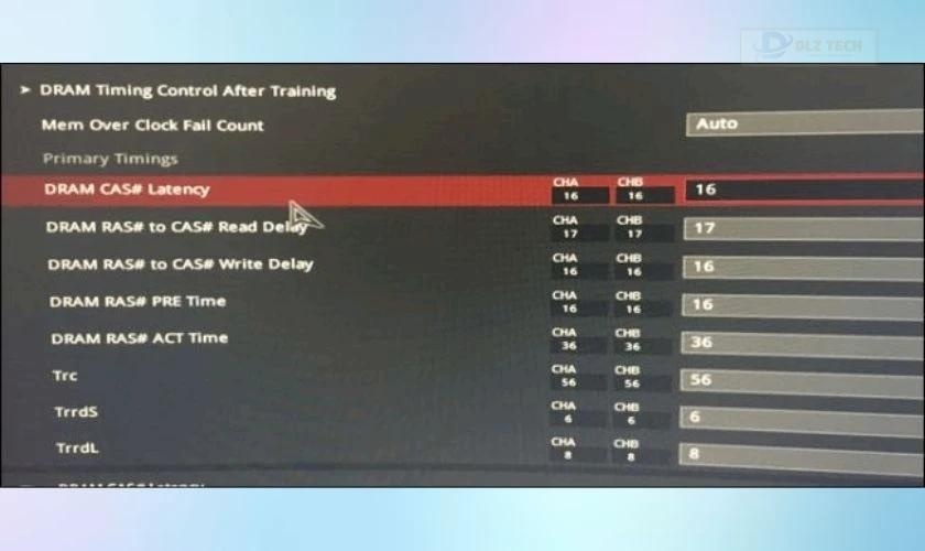 Trong BIOS, tìm đến phần cài đặt bộ nhớ và kích hoạt XMP