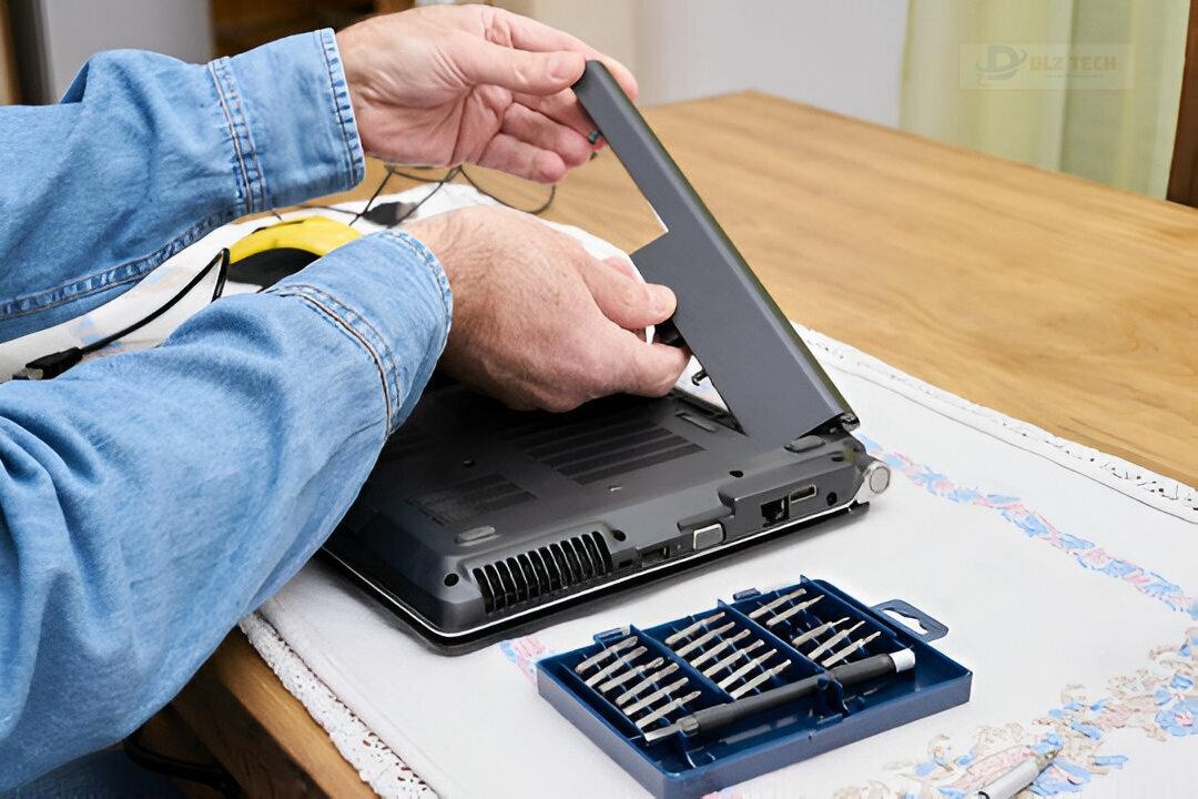 Do bàn phím bị xuống cấp nên bị chập