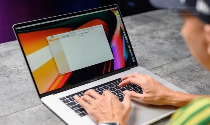 Đánh chữ quá nhanh làm cho nhảy chữ