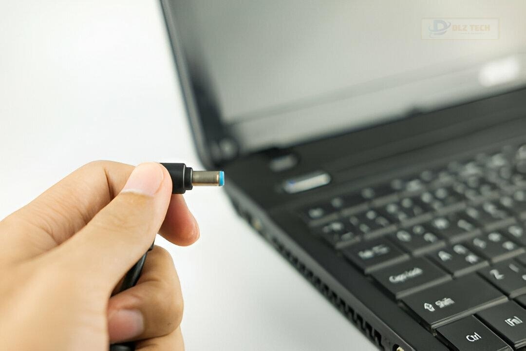 Hệ thống sửa chữa, thay pin Macbook chính hãng, giá tốt tại Bình Dương