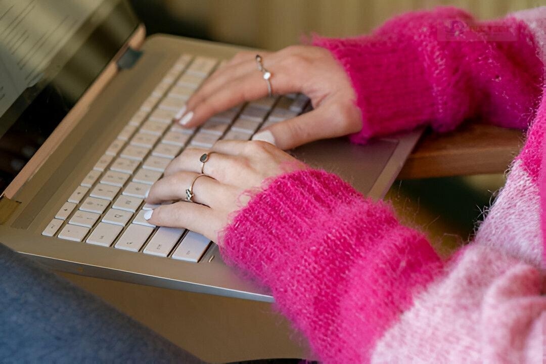 Khách hàng tại cửa hàng Dlz Tech tại Vũng Tàu