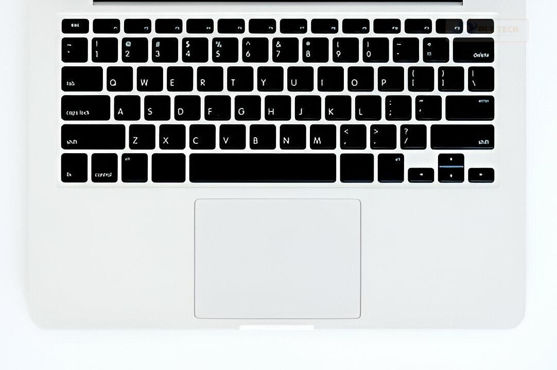 Hình 2: Khách hàng Quận 12 cần sửa laptop.