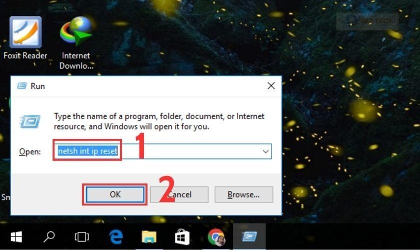 Kế tiếp, bạn nhập lệnh netsh int ip reset vào ô trống rồi nhấn Enter