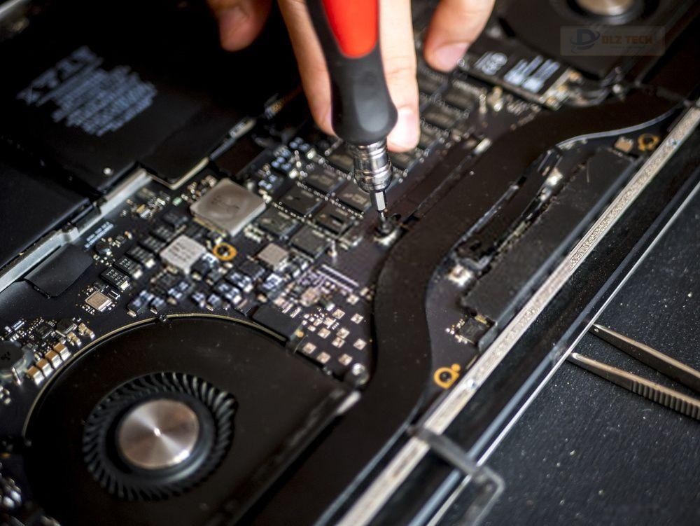 Dịch vụ thay màn hình laptop