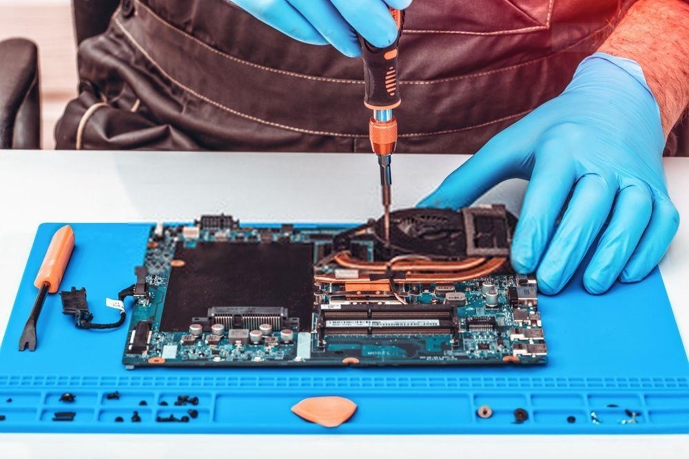 Dịch vụ thay vỏ laptop