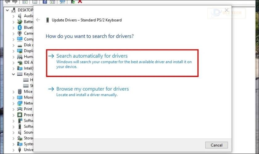 Bạn chọn tiếp vào Search automatically for drivers