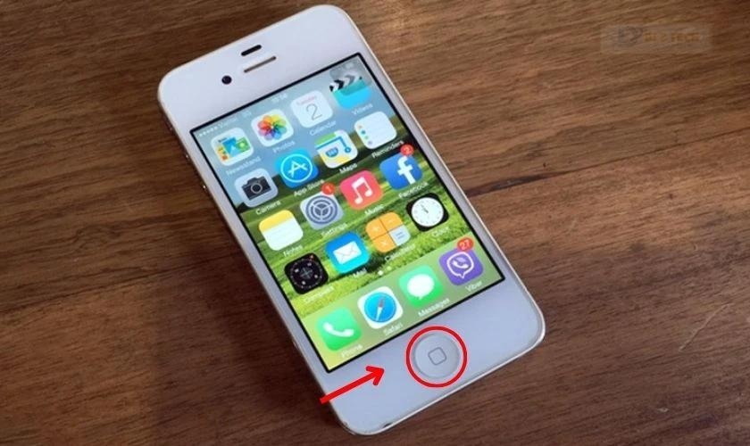 Thoát ra, vào lại Facebook trên iPhone khi gặp lỗi tìm nạp dữ liệu