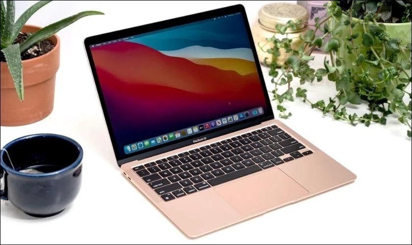 Macbook Air M1 256GB 2020 hoạt động mạnh mẽ