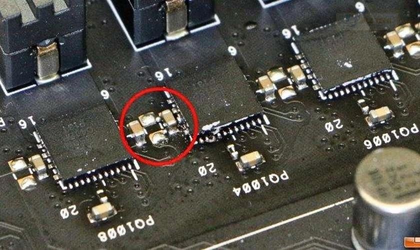 Lỗi xuất phát từ mainboard (bo mạch chủ)