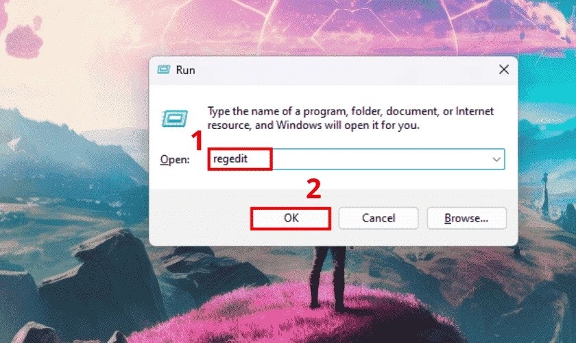 Gõ 'regedit' và nhấn Enter