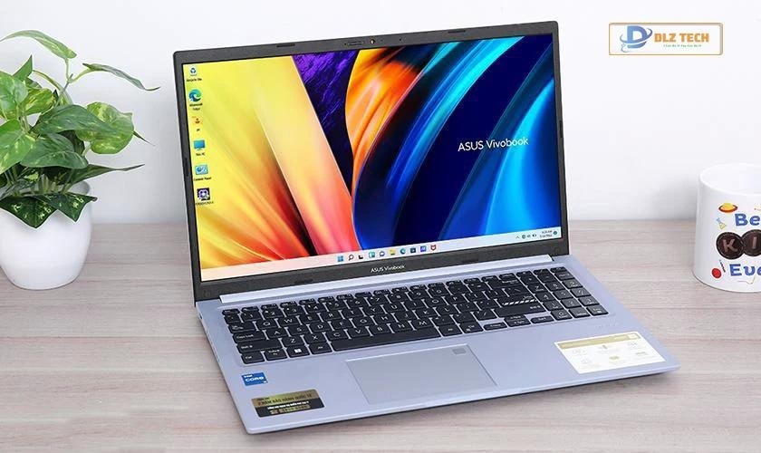 Laptop ASUS Vivobook 15 X1502ZA i7