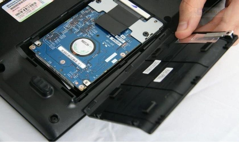 Ổ cứng SSD tốt cho sinh viên cơ khí