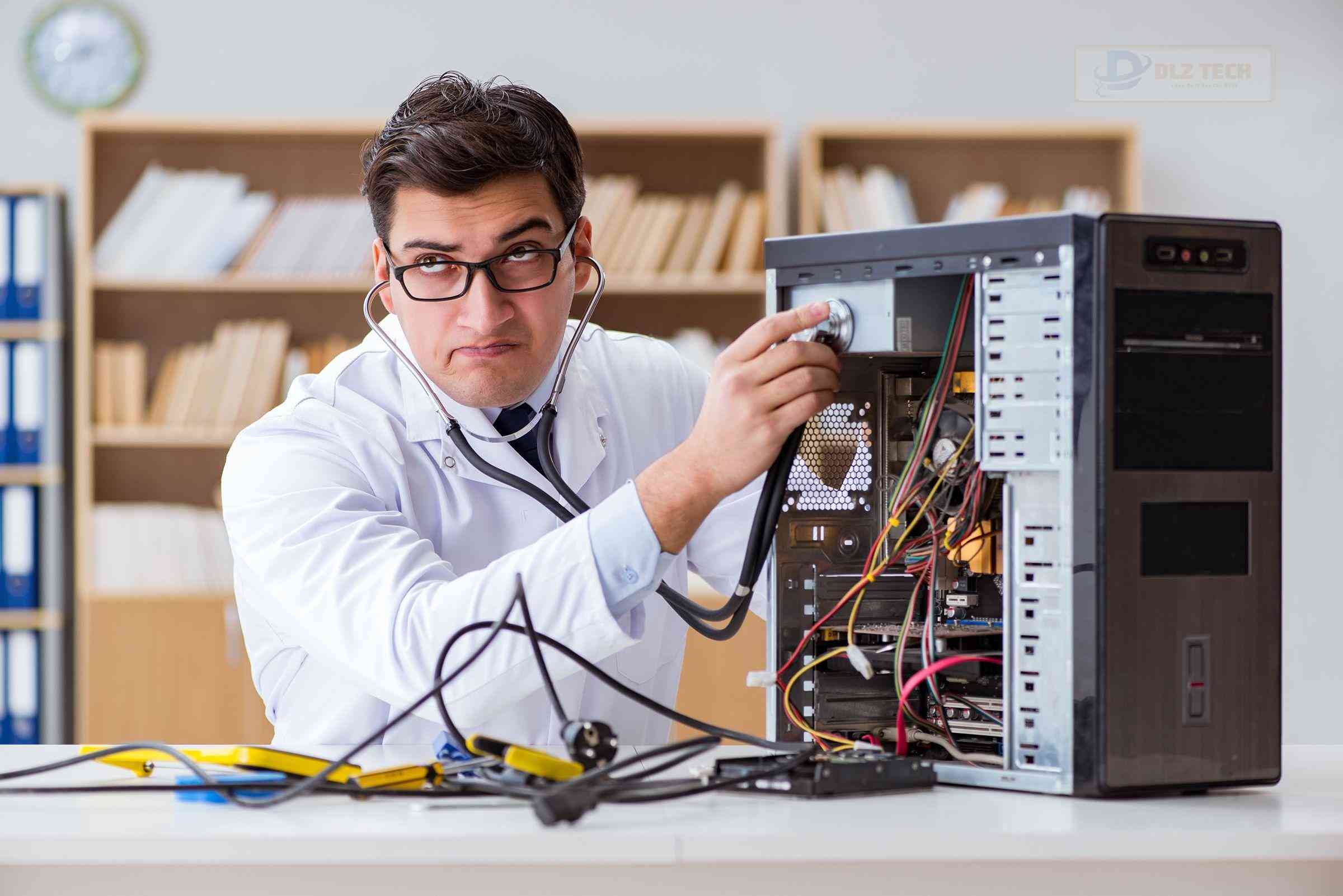 Mua laptop cũ cho sinh viên luật tại Dlz Tech