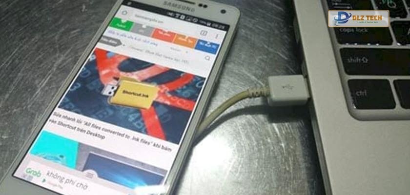 Kết nối điện thoại và máy tính qua cổng USB