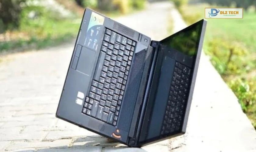 Tác động vật lý từ bên ngoài vào ổ cứng