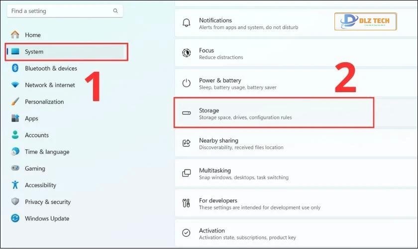 Chọn vào mục System và chọn Storage