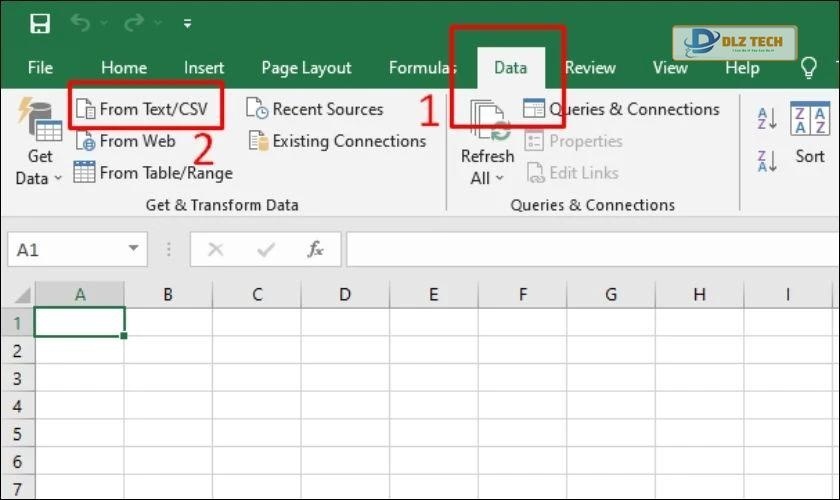 Chọn tab Data, và chọn tiếp vào From Text/CSV