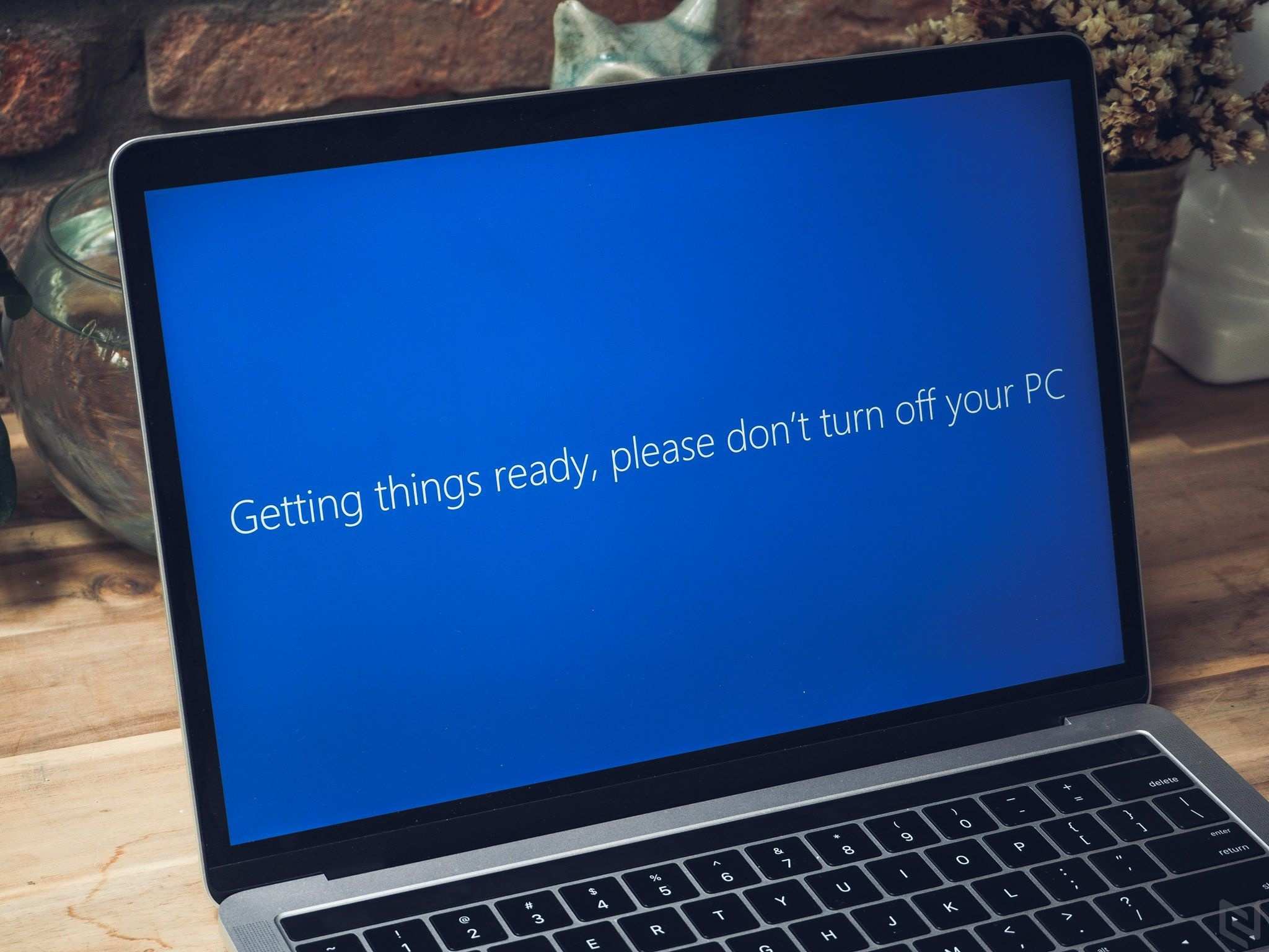 Địa chỉ sửa main laptop uy tín TPHCM, Hà Nội