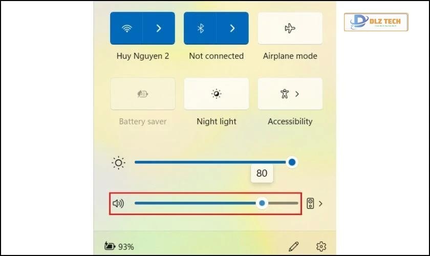 Kiểm tra âm lượng để sửa lỗi cắm loa vào laptop không nghe được