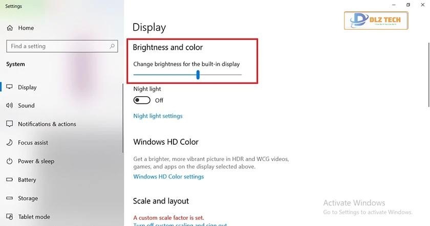Điều chỉnh độ sáng cho mắt ở “Night light settings”