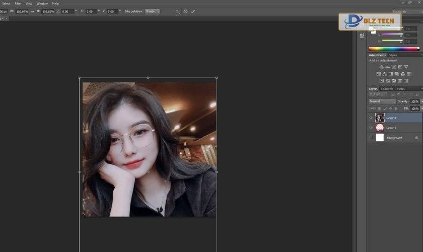 Thêm ảnh đại diện vào khung