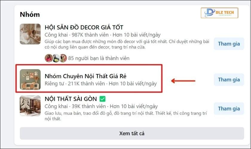 Nhấp vào tên nhóm để mở trang nhóm