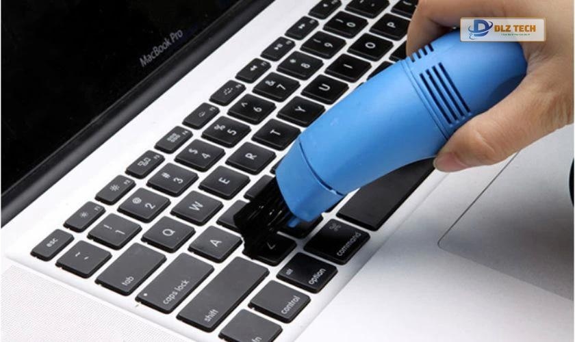 Khi nào cần khóa bàn phím laptop 