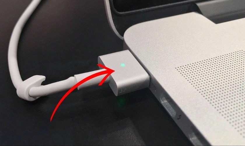 Thời gian sạc cho MacBook mới mua