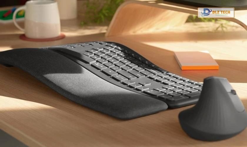 bàn phím công thái học