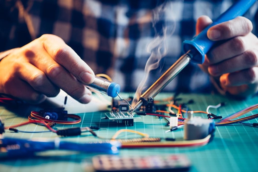 Thay bàn phím mới cho MacBook