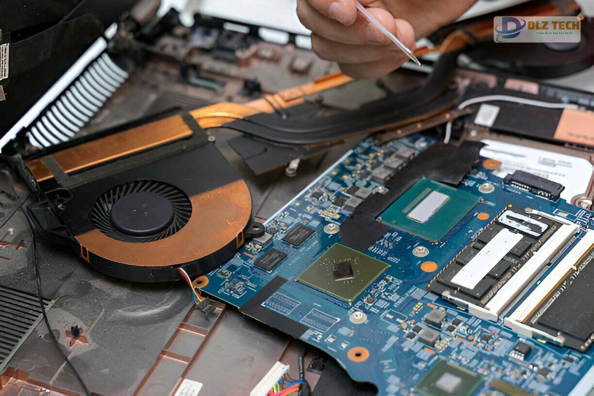 Đội ngũ kỹ thuật viên vệ sinh laptop tận nơi Thuận An chuyên nghiệp