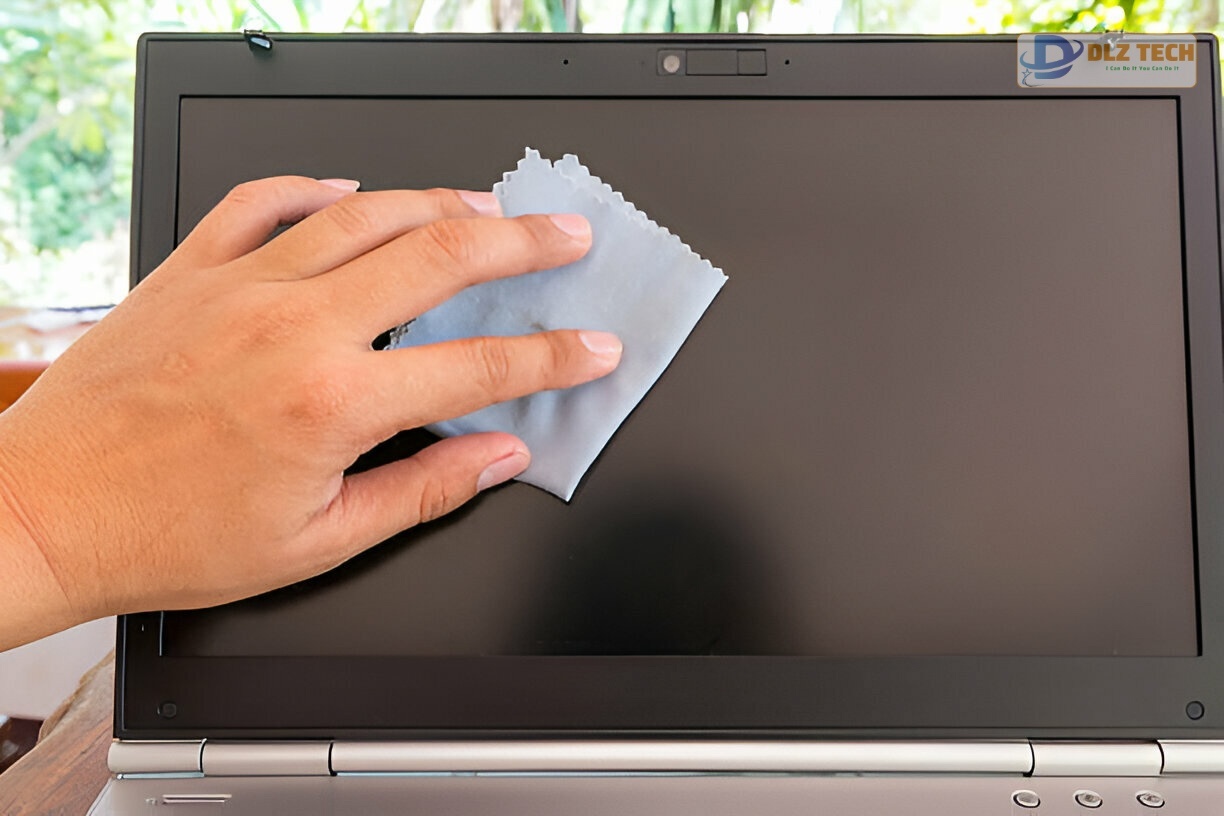 Dịch vụ vệ sinh máy tính tại nhà Thuận An