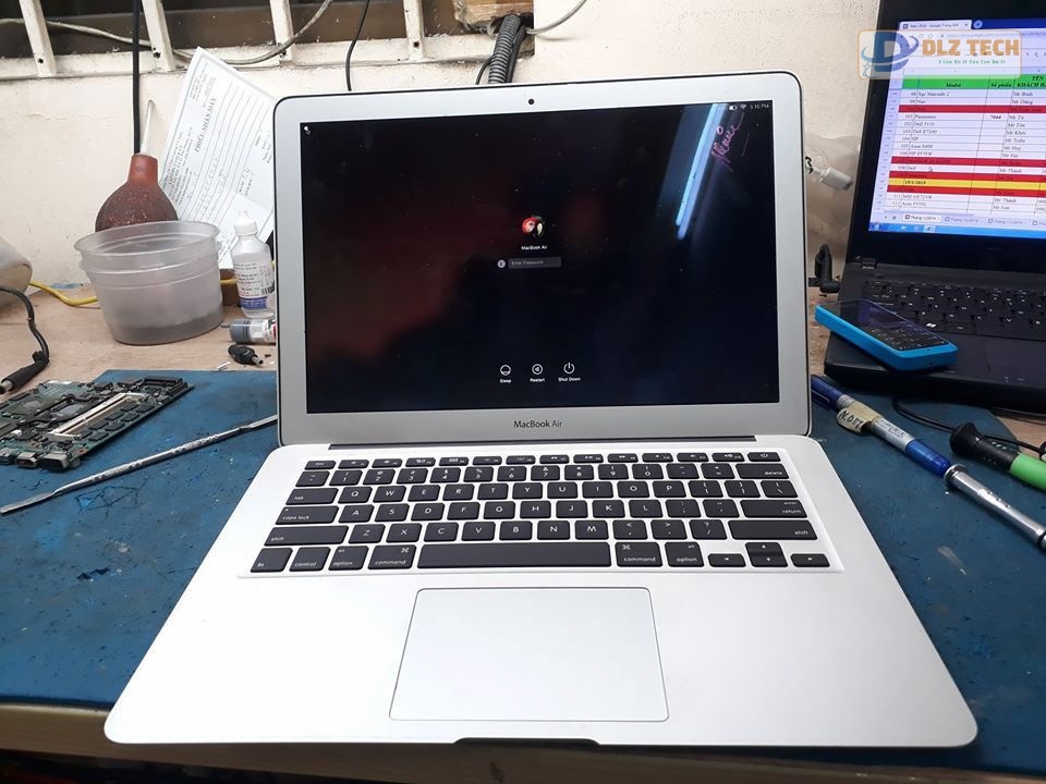 Sửa lỗi driver màn hình xanh tại nhà TPHCM Dlztech