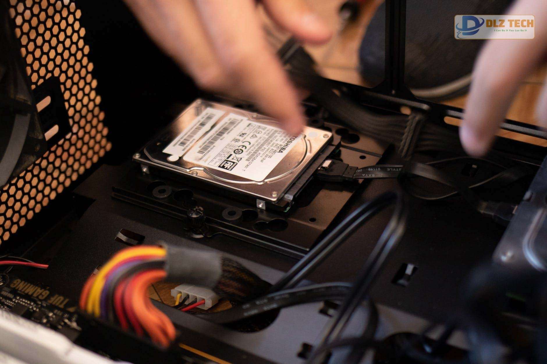 Lắp ráp máy tính